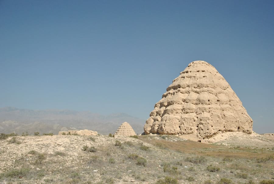 Xixia District