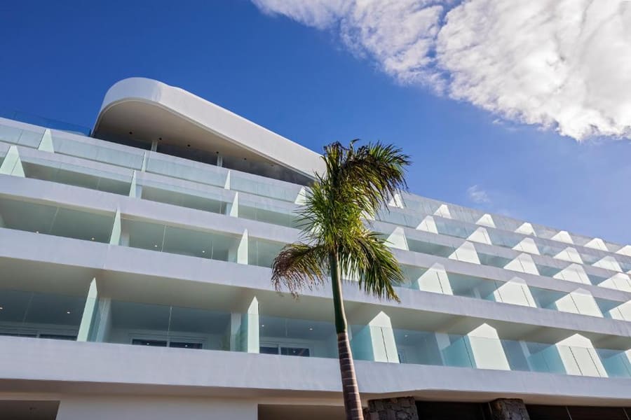 Royal Hideaway Corales Suites