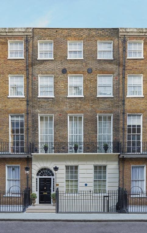 Henrys Townhouse Marylebone, London