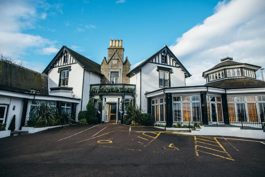 Palm Court Hotel