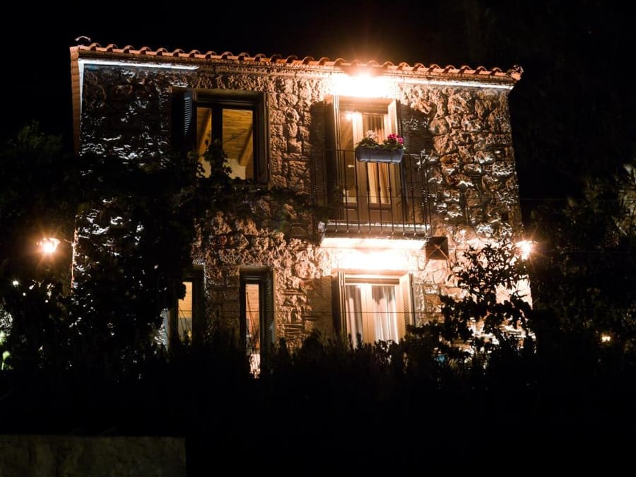Opora Country Living