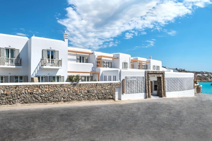 Petinos Hotel