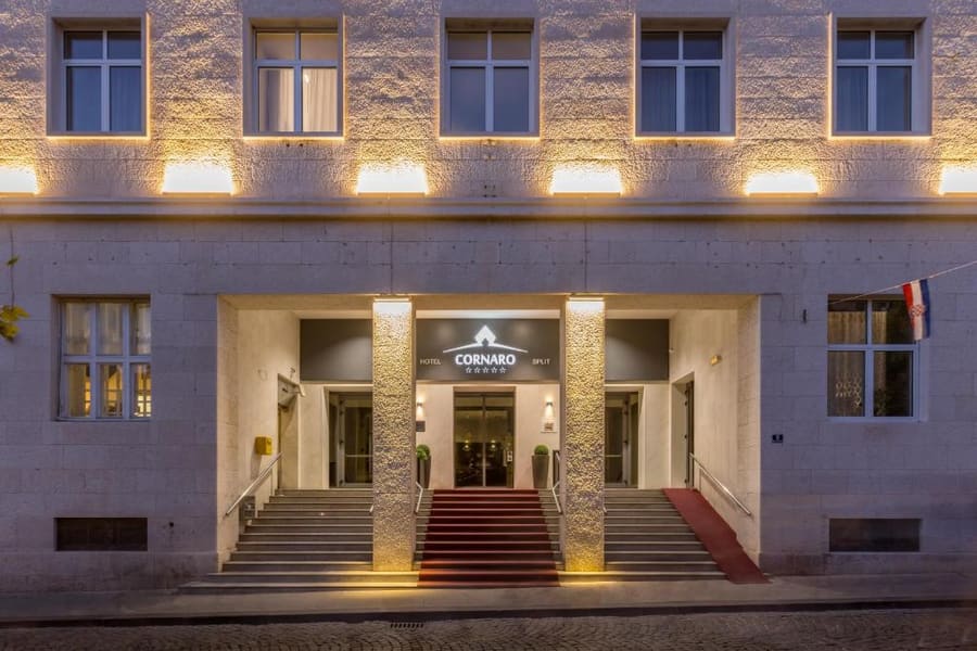 Cornaro Hotel