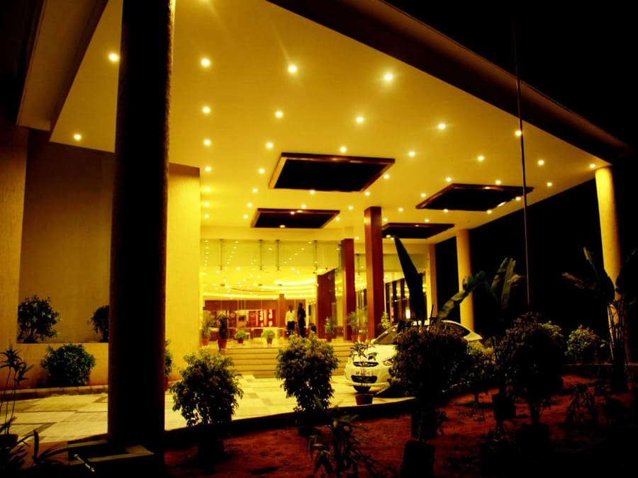Fortune Select Grand Ridge Tirupati ITC Hotels