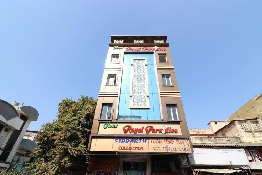Hotel O Royal Paradise