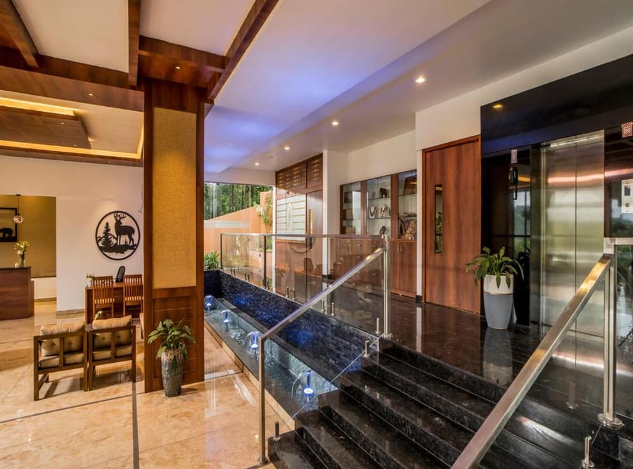 WILD AVENUE RESORT & SPA