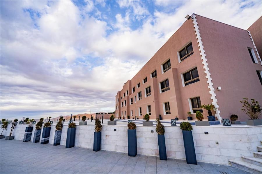 Petra Pillars Luxury Hotel