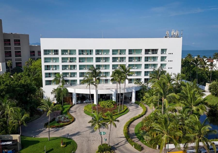 Ocean Breeze Puerto Vallarta