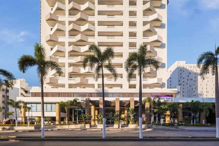 Sunvivia by Fiesta Americana Mazatlán