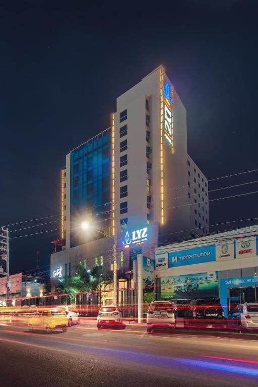 Lyz Business Hotel Piura