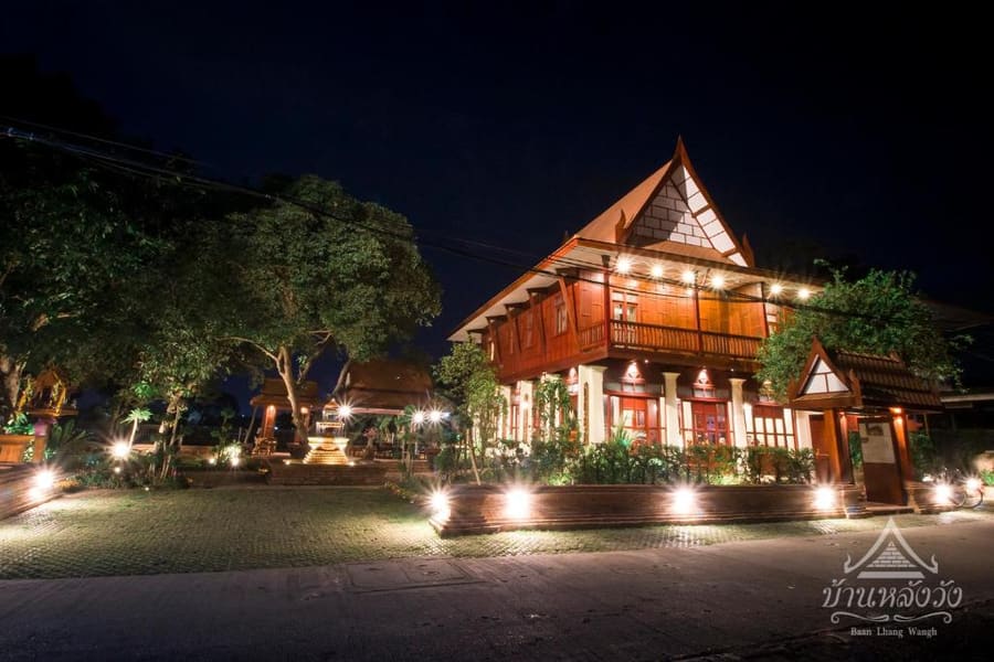 Baan Lhang Wangh บ้านหลังวัง