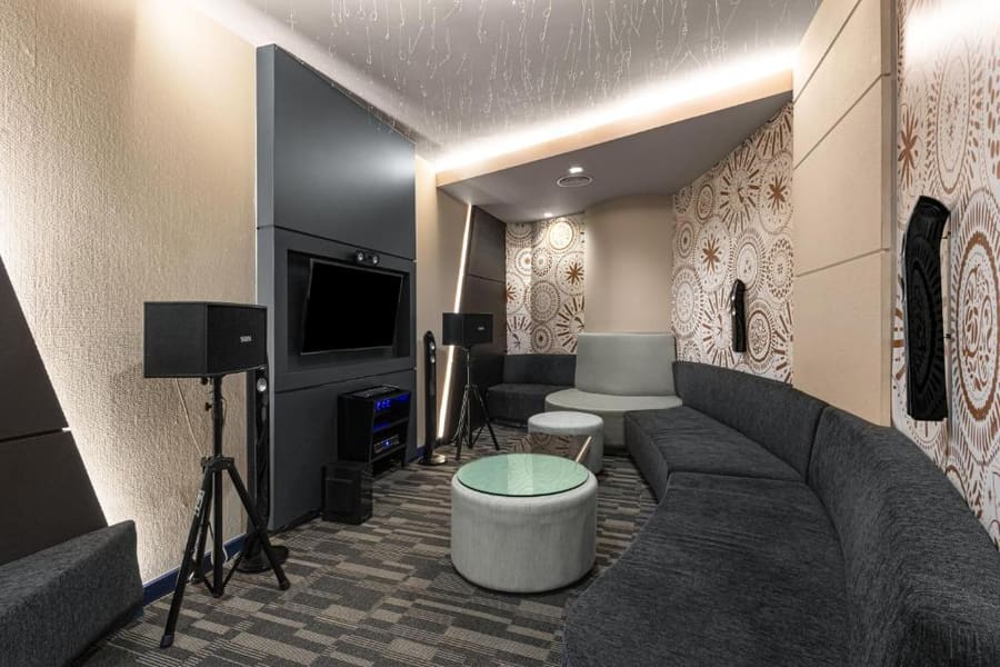 Royal Wing Suites & Spa Pattaya