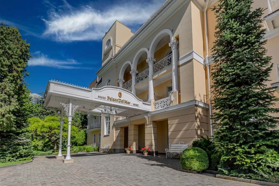 Palace Del Mar