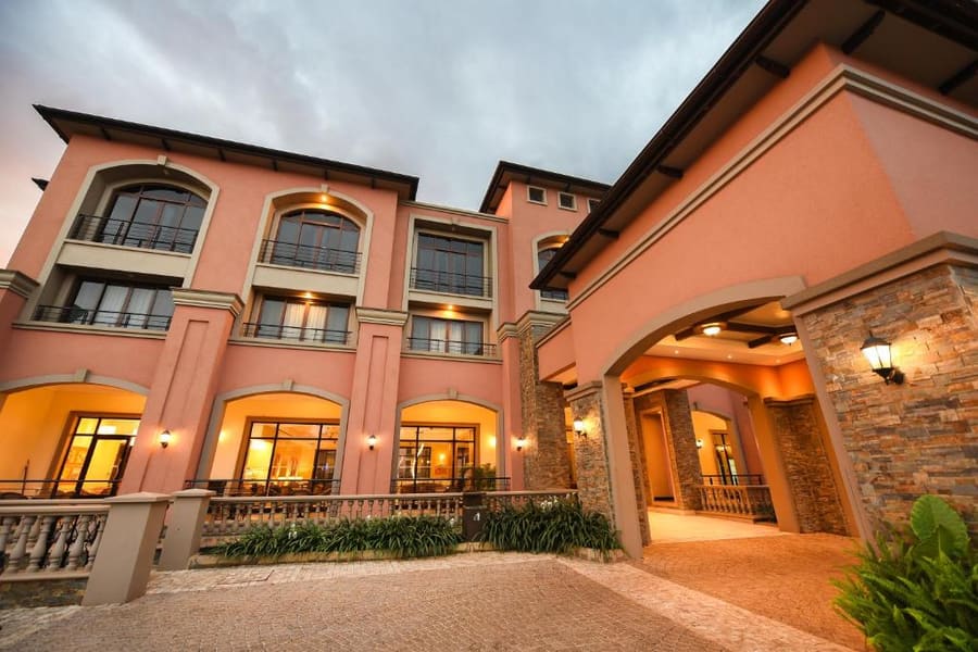 Mestil Hotel & Residences