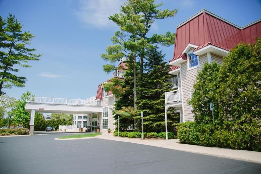 Bayshore Resort