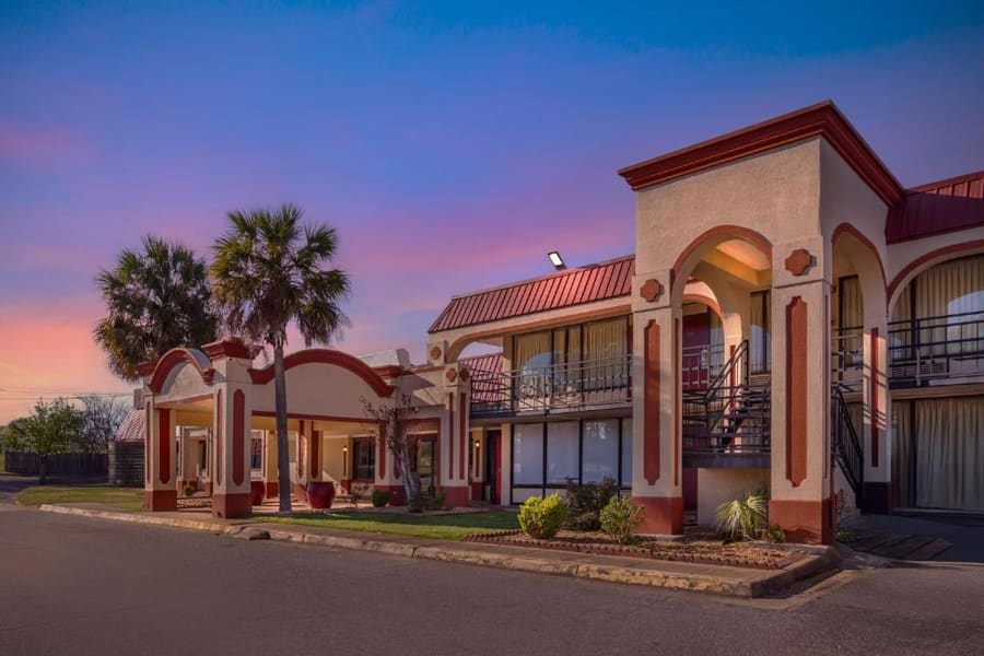 Red Roof Inn Montgomery - Midtown