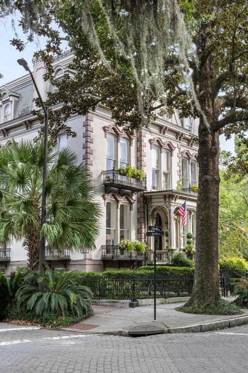 Hamilton Turner Inn