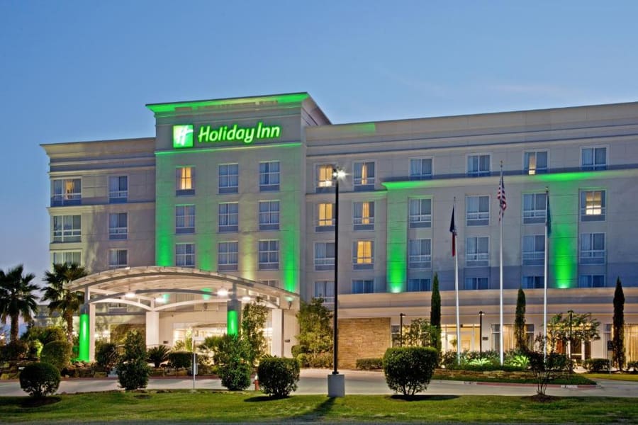 Holiday Inn & Suites College Station-Aggieland by IHG