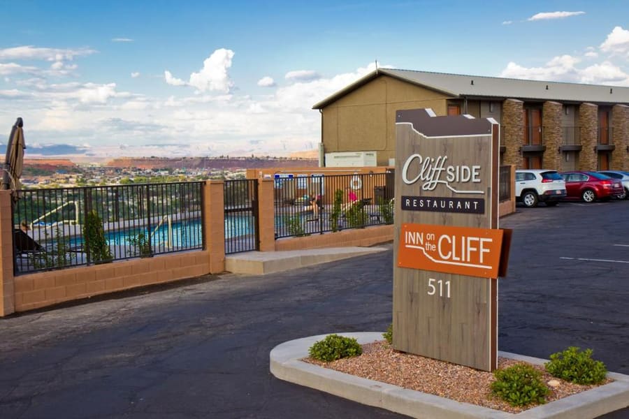 Inn On The Cliff
