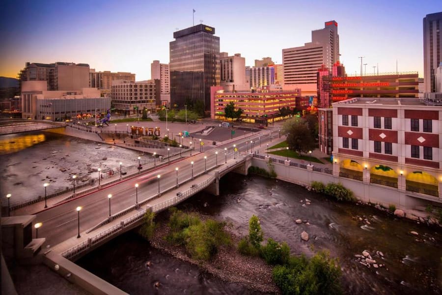 Renaissance Reno Downtown Hotel & Spa