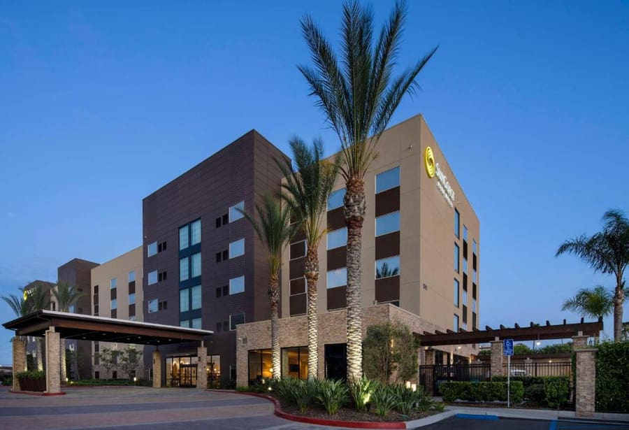 SunCoast Hotel Anaheim, Tapestry Collection by Hilton