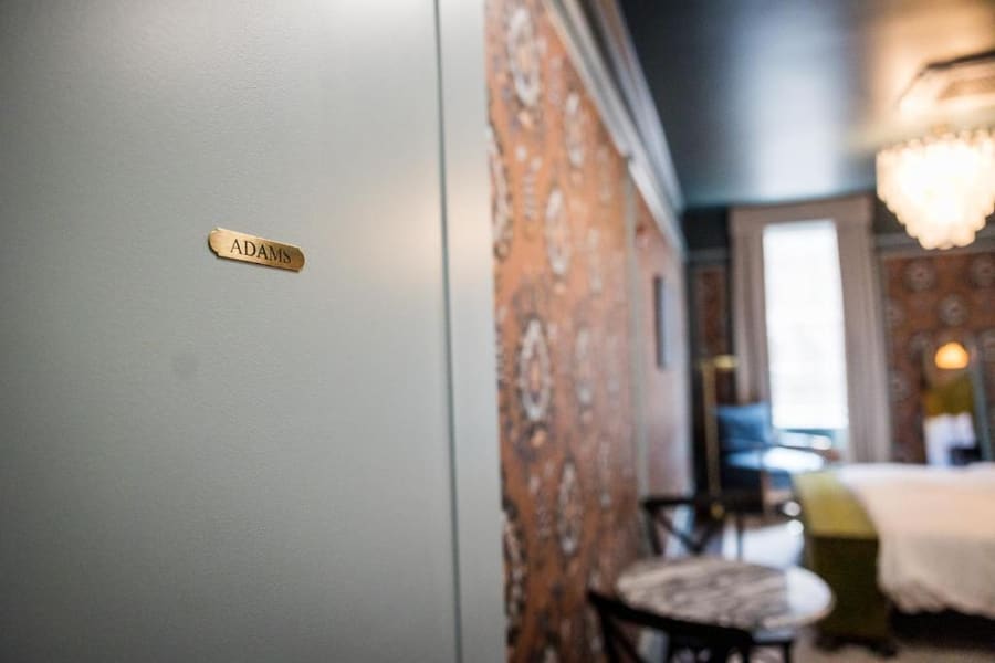 The Gas Lamp Hotel