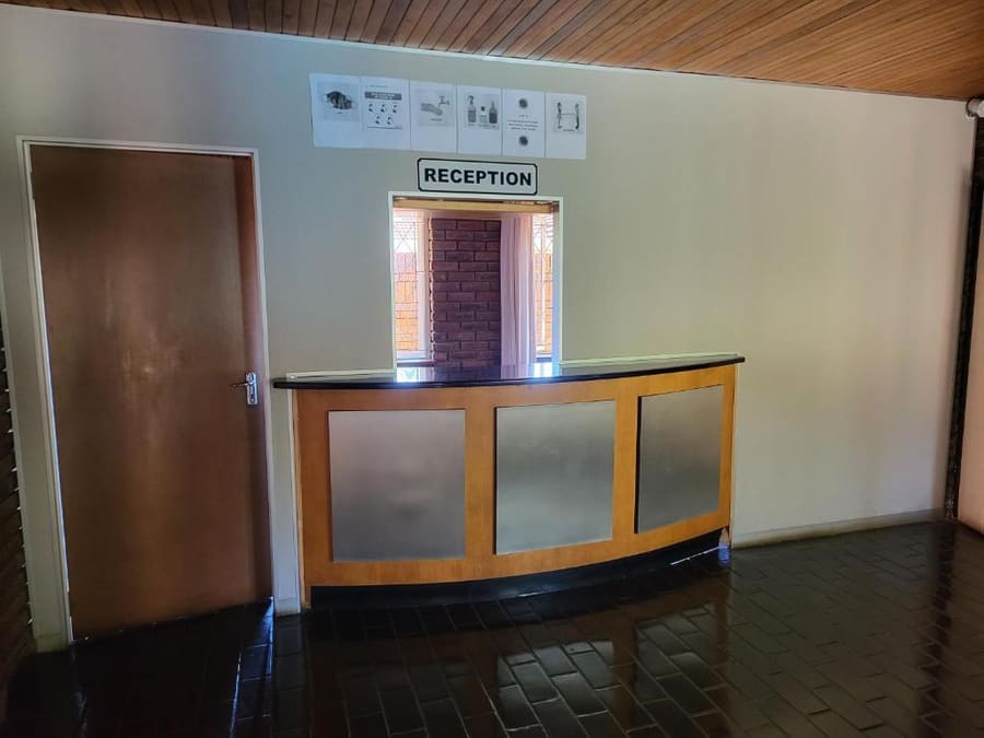 Emangunini Guest house