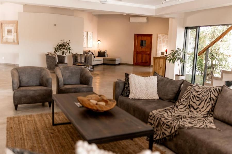 Little Kubu Lodge