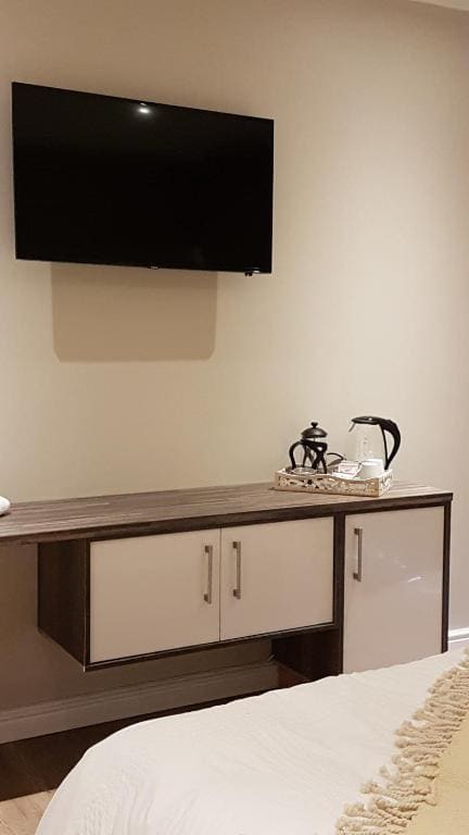 Riverview Guesthouse East London