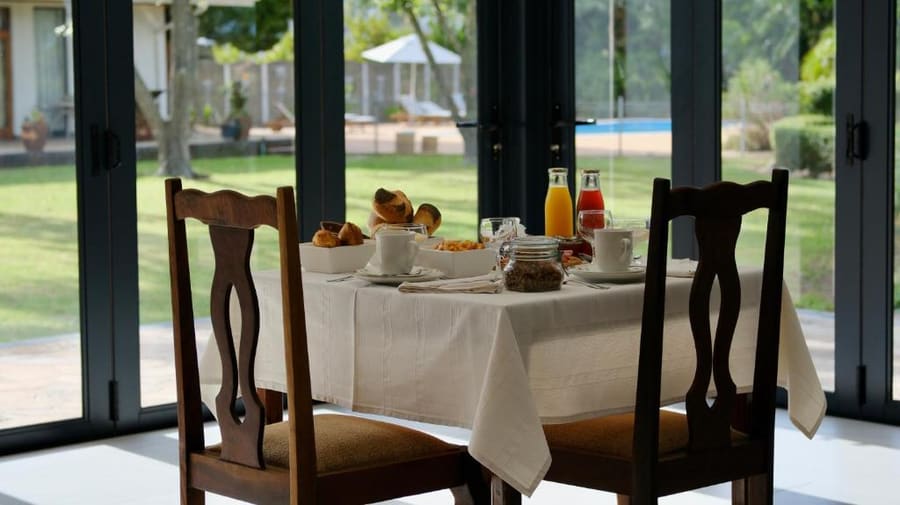 Somer House Guest Suites